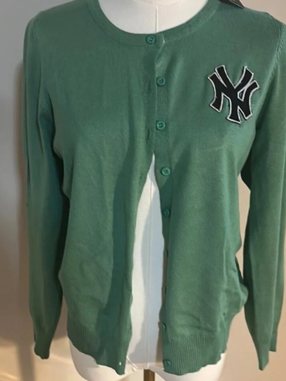 Green New York Yankees cardigan sweater - Size M - Medium